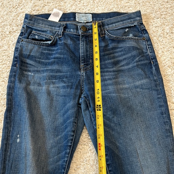 CURRENT/ELLIOT 29 distressed and speckled jeans with blown knees and soft denim - Picture 6 of 10